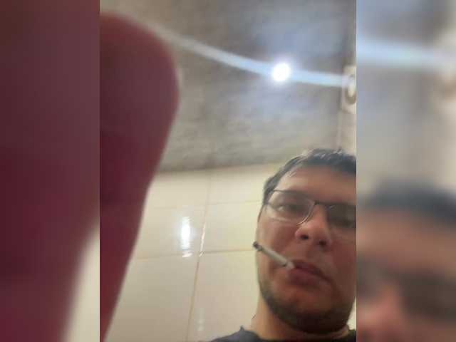  Letti28 chat room