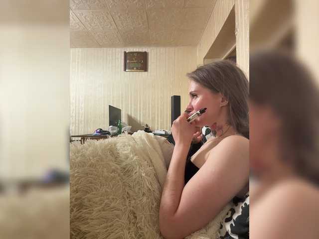 Letti28 live cam on BongaCams