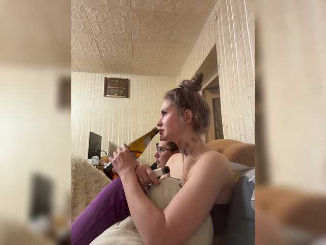 Letti28 live cam on BongaCams