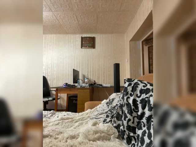 Letti28 live cam on BongaCams