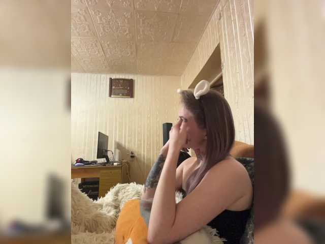Letti28 live cam on BongaCams