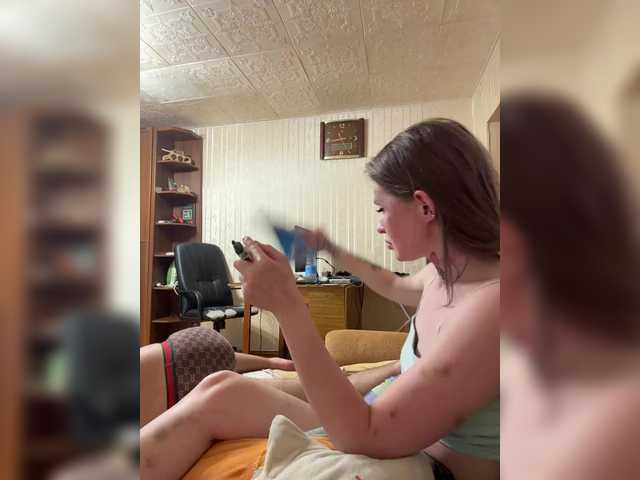 Letti28 live webcam show