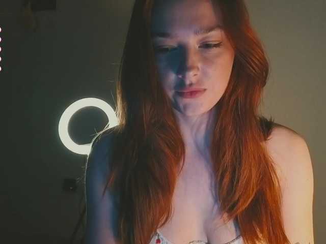 Narcissism live webcam show