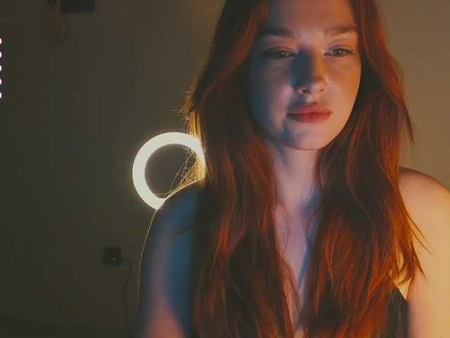 narcissism live webcam show
