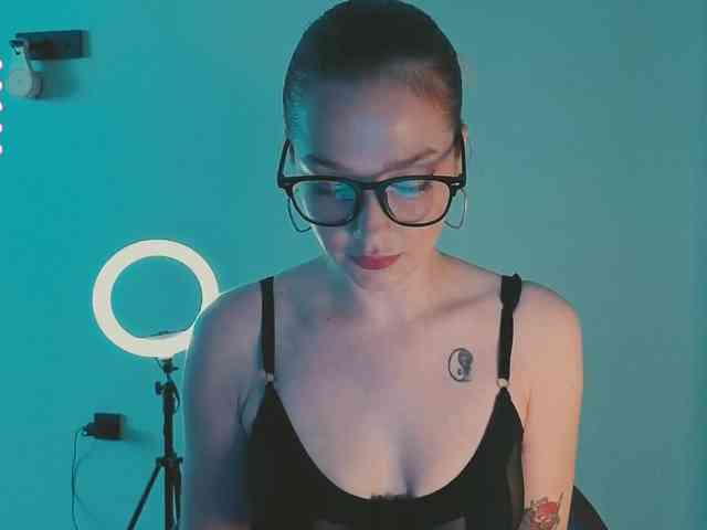 Narcissism webcam
