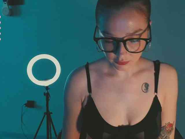Narcissism webcam