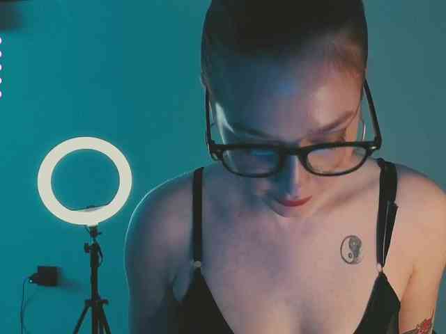 Narcissism webcam