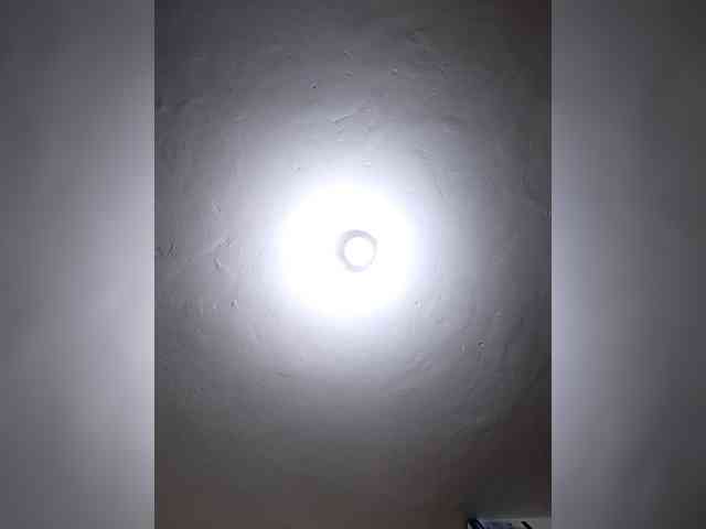 Kinkykhoi webcam
