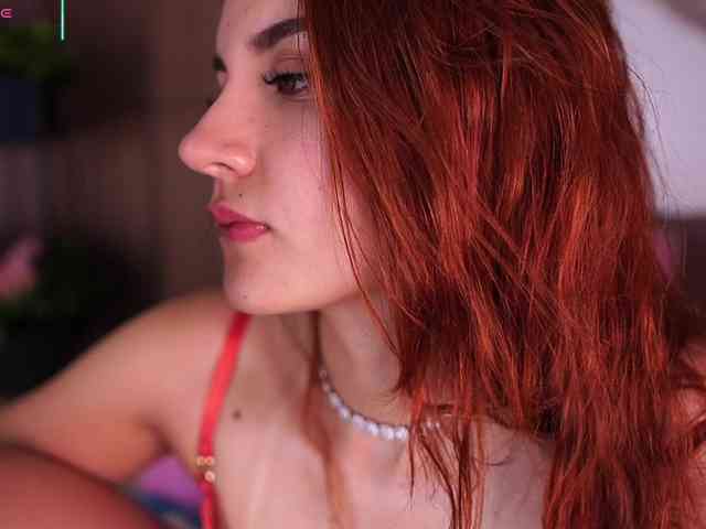 AylinMiller webcam