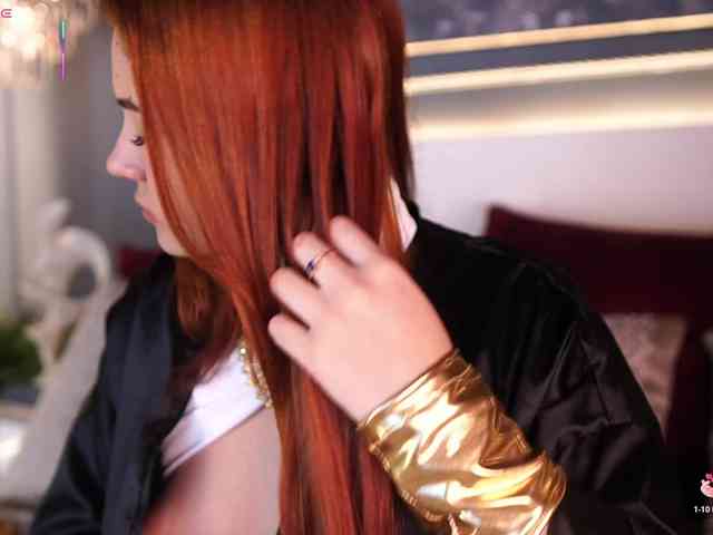 AylinMiller webcam