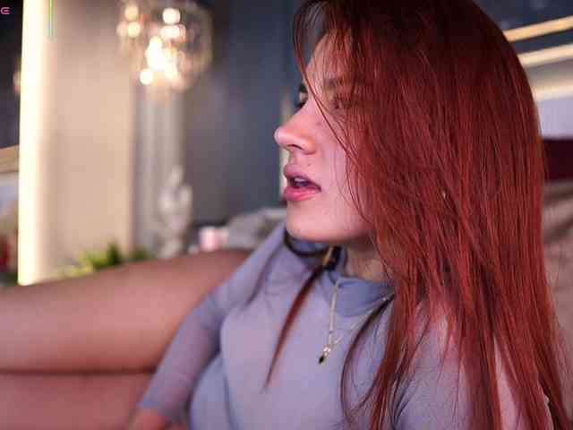 AylinMiller webcam