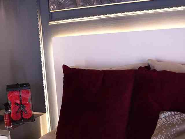 AylinMiller webcam