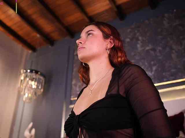 AylinMiller webcam