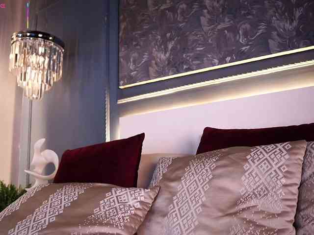 AylinMiller webcam