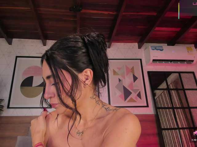 AgattaDuque live cam on BongaCams