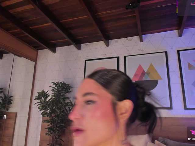 AgattaDuque live cam on BongaCams