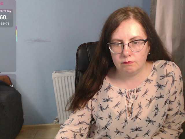 mandarinka28 live cam on BongaCams