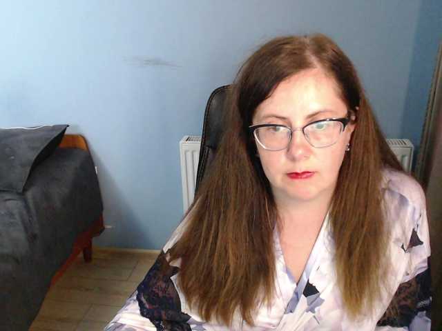 mandarinka28 live cam on BongaCams