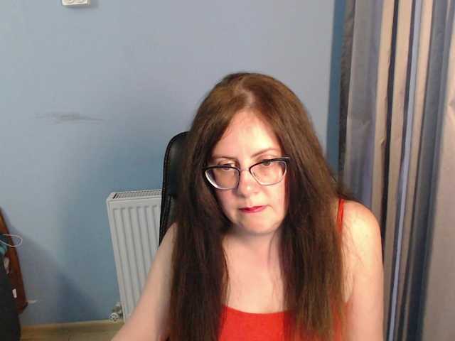 mandarinka28 live cam on BongaCams