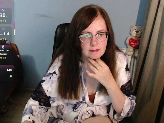 mandarinka28 live cam on BongaCams