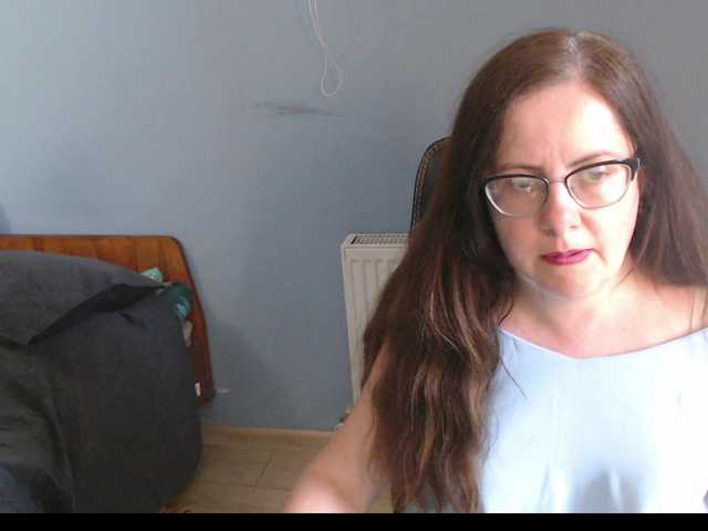 mandarinka28 live cam on BongaCams