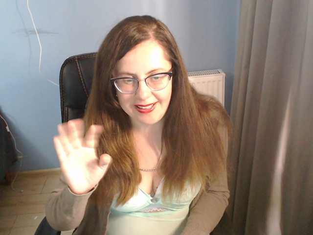mandarinka28 live cam on BongaCams