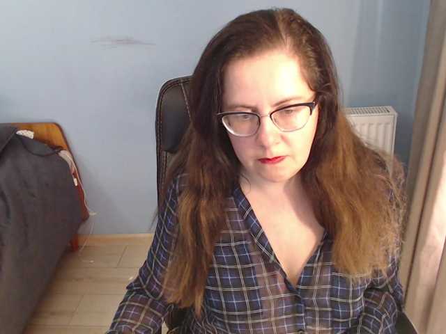 mandarinka28 live cam on BongaCams