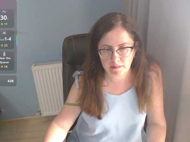 mandarinka28 live cam on BongaCams
