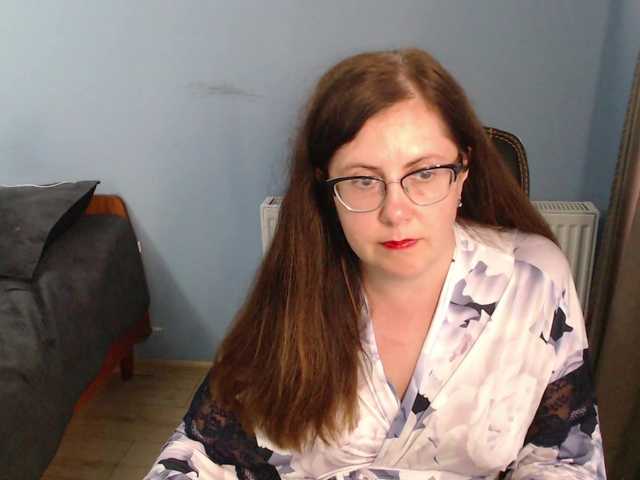 mandarinka28 live cam on BongaCams