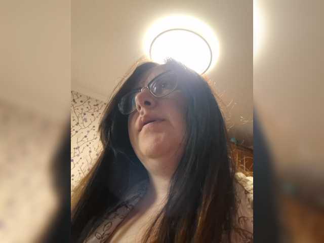 mandarinka28 live cam on BongaCams