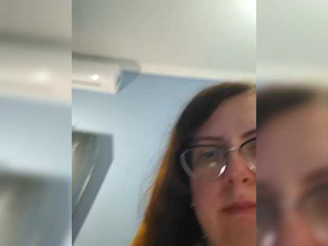 mandarinka28 live cam on BongaCams