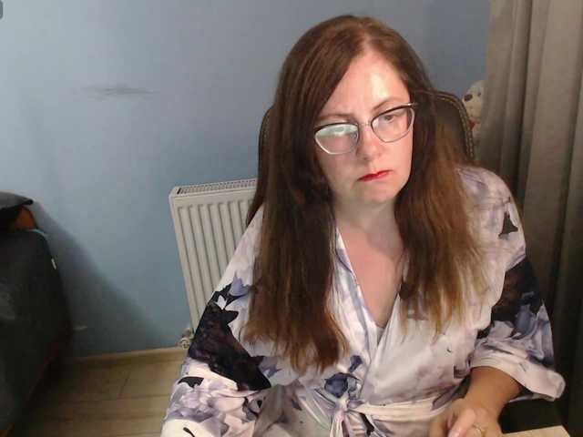 mandarinka28 live cam on BongaCams