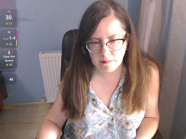 mandarinka28 live cam on BongaCams