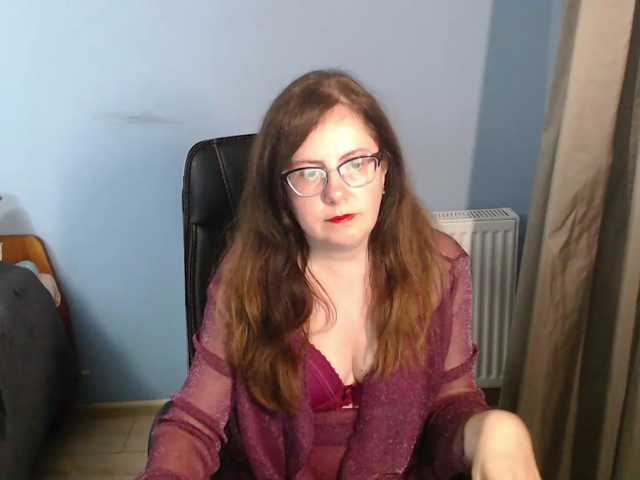 mandarinka28 live cam on BongaCams