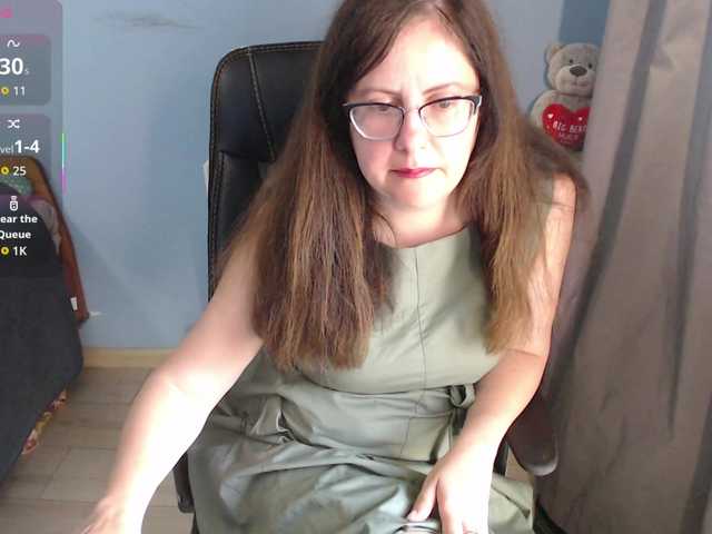 mandarinka28 live cam on BongaCams
