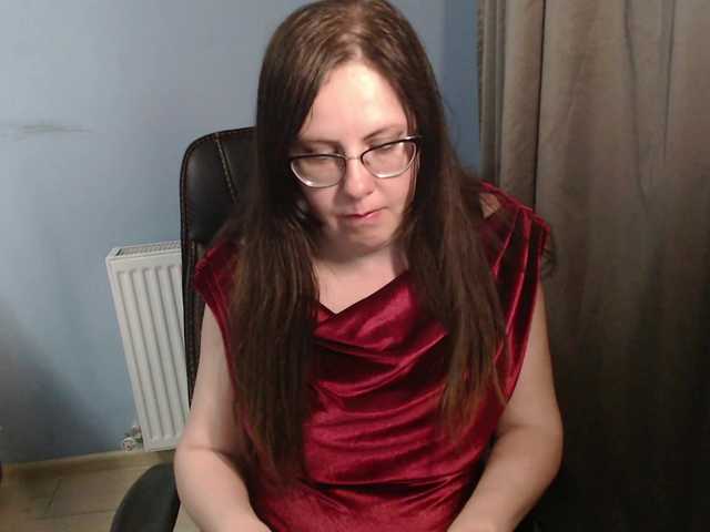 mandarinka28 live cam on BongaCams