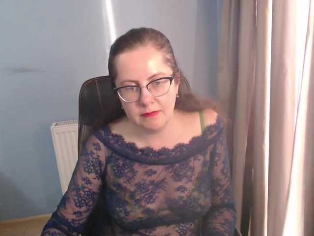 mandarinka28 live cam on BongaCams