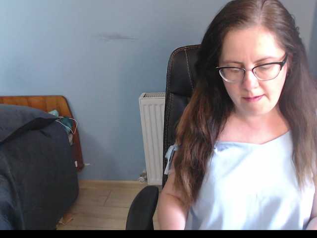 mandarinka28 live cam on BongaCams