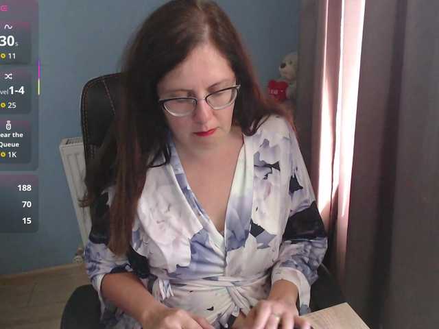 mandarinka28 live cam on BongaCams