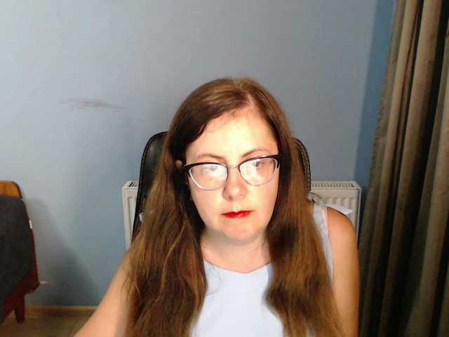 mandarinka28 live cam on BongaCams