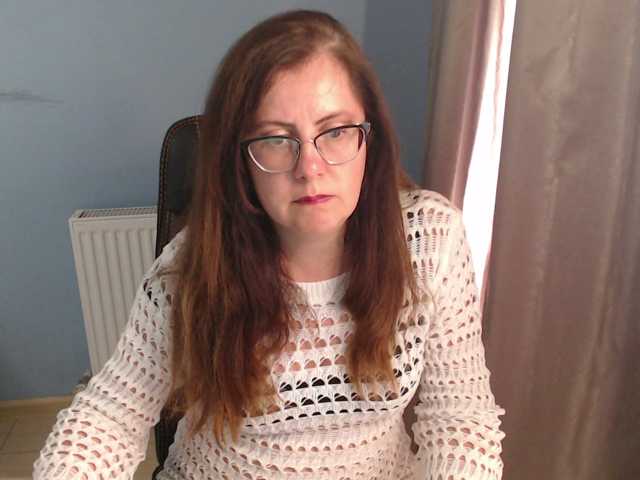 mandarinka28 live cam on BongaCams