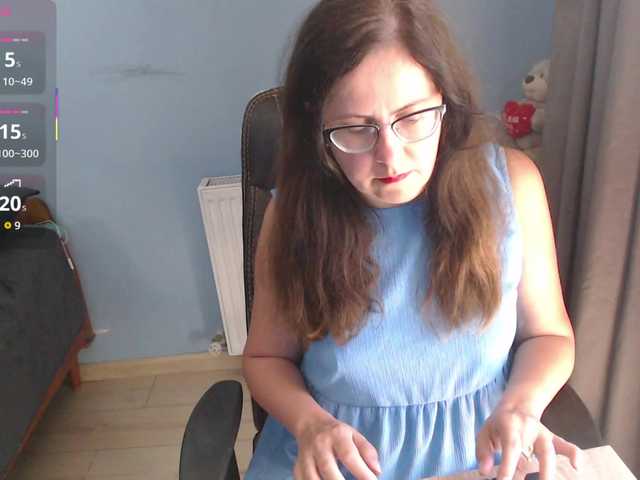 mandarinka28 live cam on BongaCams