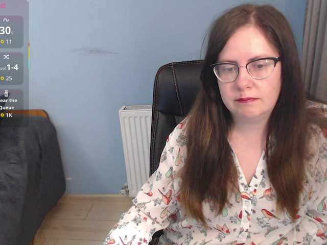 mandarinka28 live cam on BongaCams