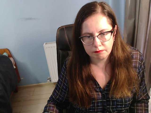 mandarinka28 live cam on BongaCams