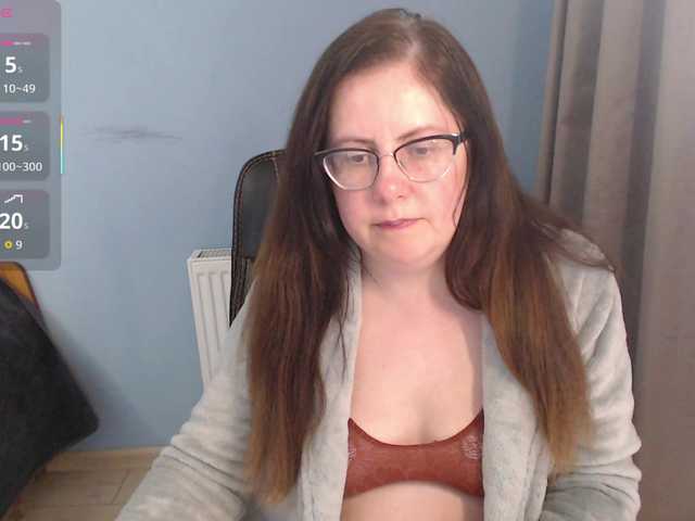 mandarinka28's BongaCams show and profile