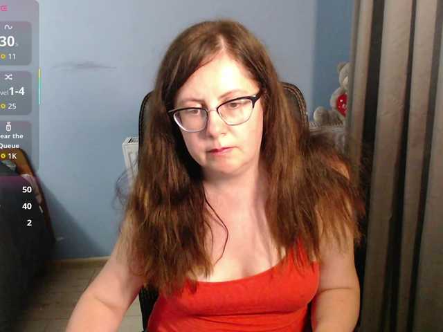 mandarinka28 live cam on BongaCams