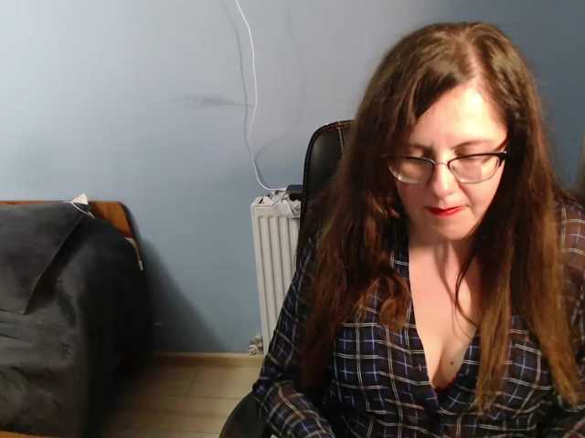 mandarinka28 live cam on BongaCams