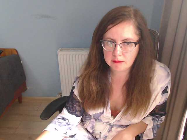 mandarinka28 live cam on BongaCams