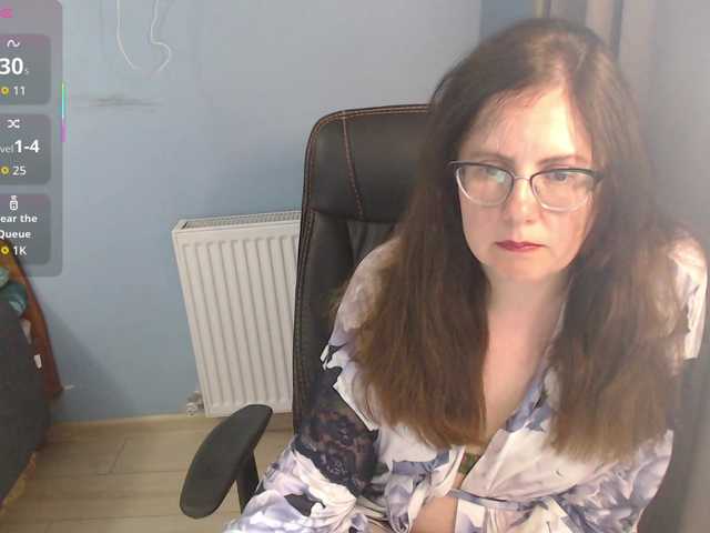 mandarinka28 live cam on BongaCams