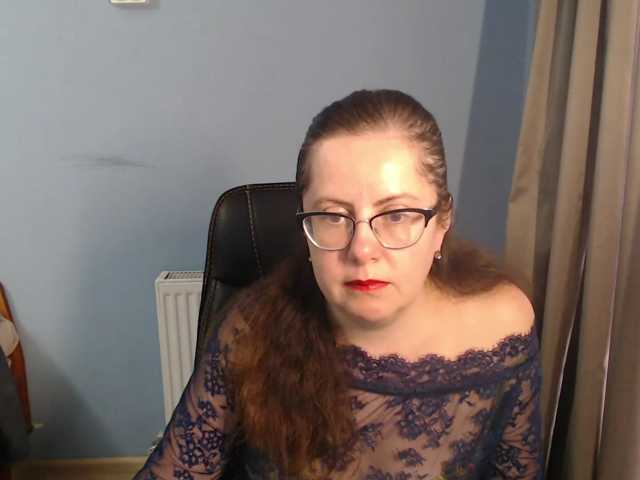 mandarinka28 live cam on BongaCams